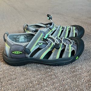 Kids Keen Newport H2 Shoes, Size 5